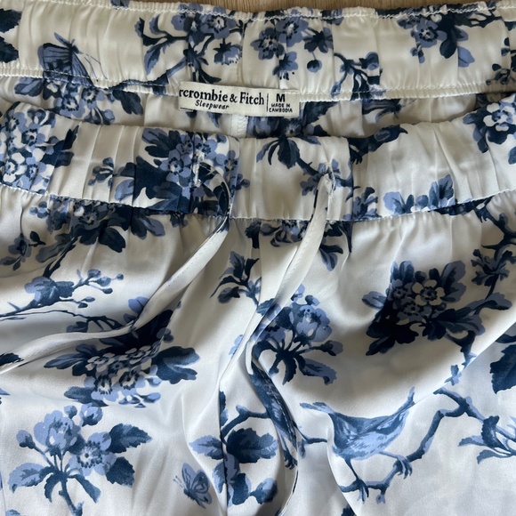 Abercrombie & Fitch sleepwear set - Picture 7 of 7